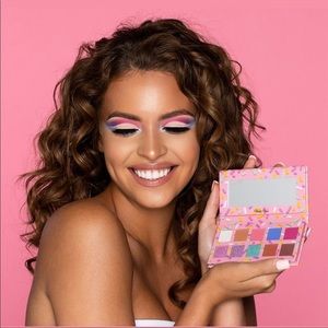 VIOLET VOSS  Mini Donut Palette NIB